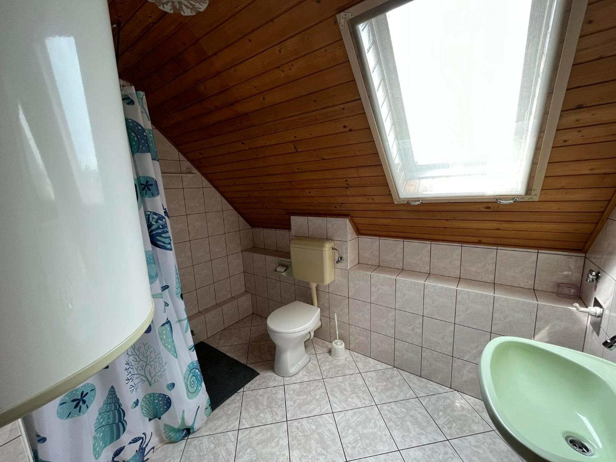 Panna Apartmanhaz Balatonlelle Exterior foto